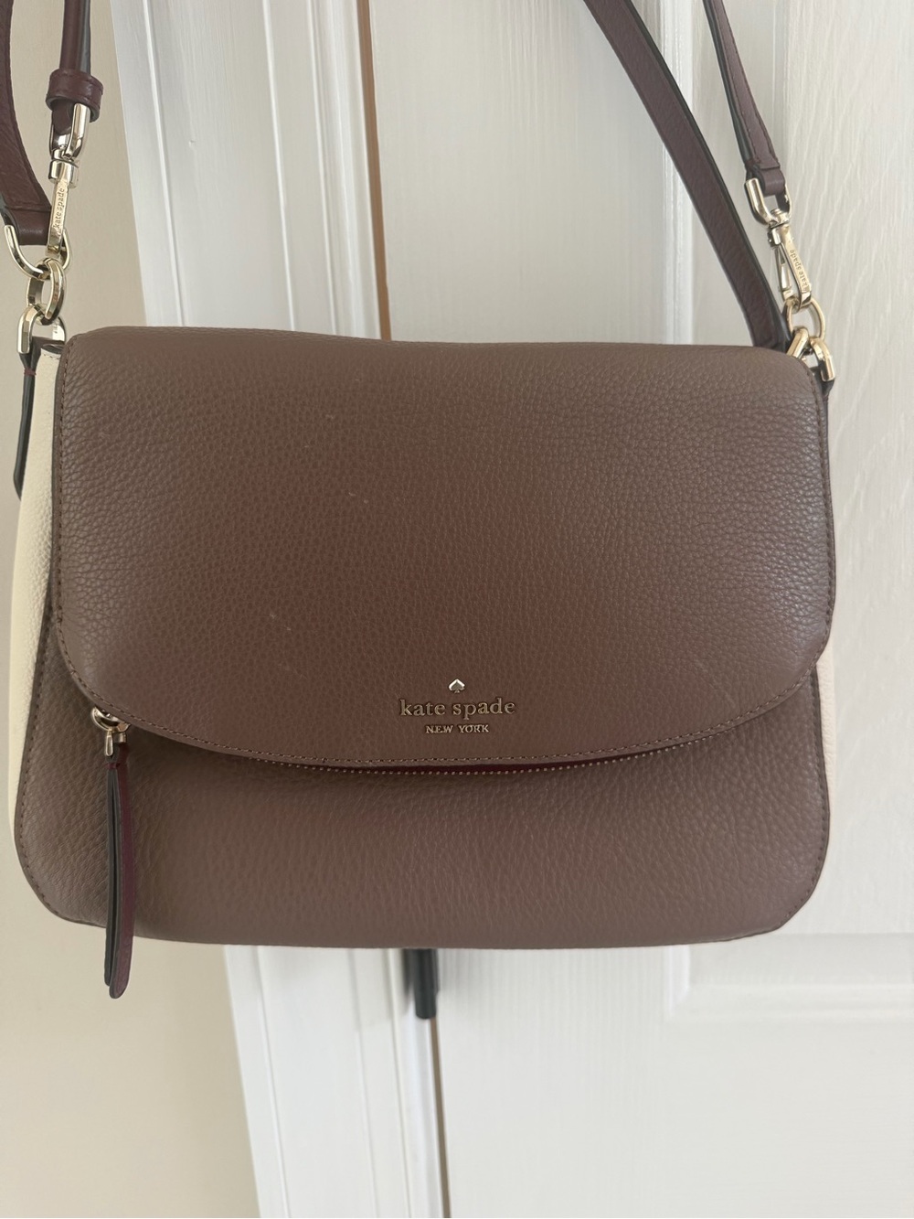 kate spade Brown Pebbled Leather Bag with Cream Side Panels and Burgundy Straps